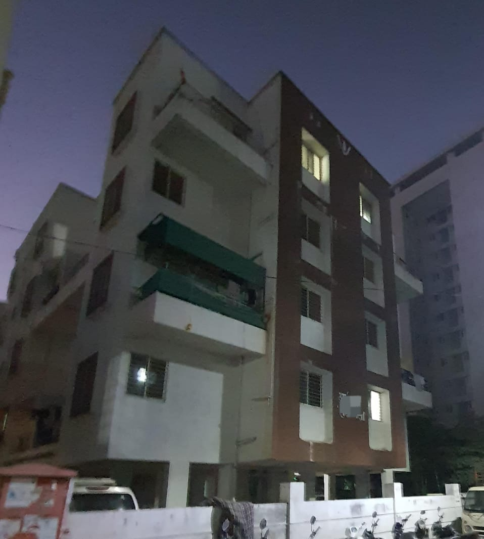 Rahatni Building